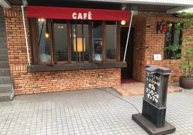 原宿の純喫茶・アンセーニュダングル、44年間、客足が絶えない秘密