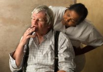 介護心中、続出で社会問題化…老人ホーム不足や高額料金で入所困難、「家族介護」幻想の罠