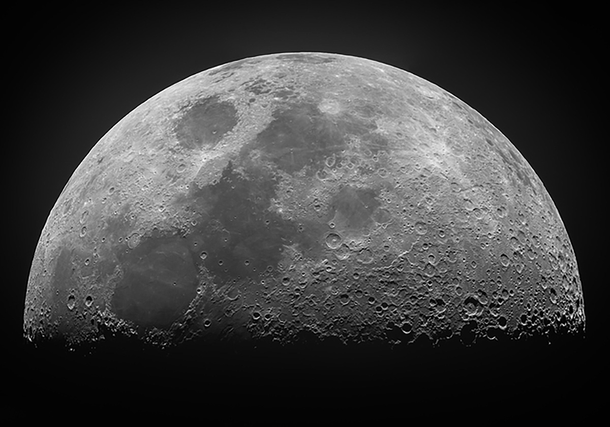 中国、人類初の月の裏側への着陸に成功…無人月面探査で世界をリードの画像1