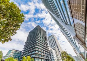 賃貸の家賃はお金をドブに捨てるのと同じ…独身で都心マンションを購入して資産形成に成功