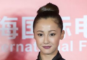 沢尻エリカ逮捕、「安倍政権陰謀論」「芸能界復帰論」めぐり識者たちが“場外乱闘”