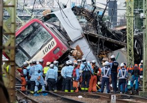 引退まで3年の特急列車381系特急 やくも に乗ってみた 車内販売は