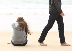 結婚できない男女に共通する“無意識のうぬぼれ”…「身だしなみ軽視」「現状維持」