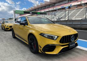 メルセデス、ドリフトモード付き市販車「AMG」日本導入…炸裂するパワーに感動
