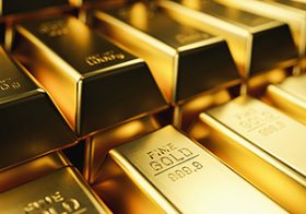 金の価格が40年ぶり高値！ なぜ人は「金を買う」のか知っている？