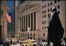 やっぱりMMT（現代貨幣理論）は万能ではないことの説明…主流派経済学との根本的違い