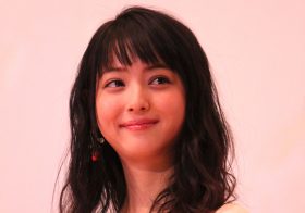 佐々木希は顔パンパン、佐藤浩市は激ヤセ…外見が“不自然に変化”したと騒然の芸能人4人