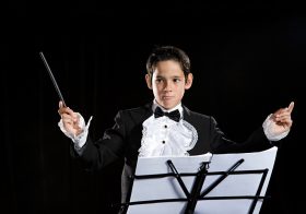 オーケストラ、指揮者の過酷な実情…苦労して得た楽員からの信頼、些細なミスで失うことも