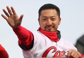 カープ菊池涼介、結婚後もセフレ関係継続？「結婚前提だった」相手女性が8千万円慰謝料請求