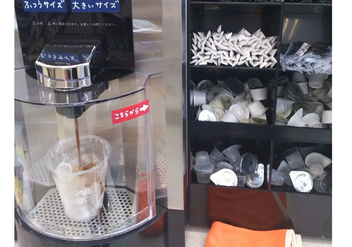 結局セブンの百円コーヒーがスタバにとって「脅威にならなかった」理由…店舗ごとに個性の画像1