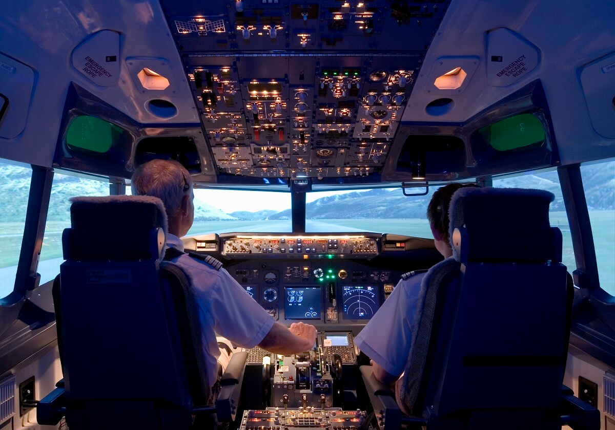 航空機減便でパイロットの技量低下、安全面に深刻な影響羽田新ルートの危険性も重なる