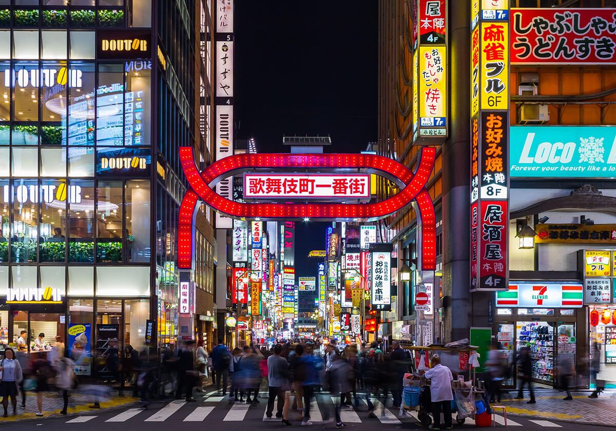 新宿歌舞伎町が存続の危機…空きテナント続出で中国企業の買収加速、猥雑な魅力消失もの画像1