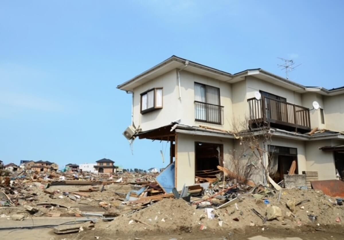火災保険は地震火災は補償対象外、認識薄く住宅再建費用100％補償の地震保険も登場