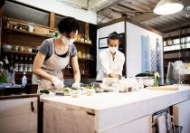 10月、食品が一斉値上げラッシュ…地球温暖化の異常気象、食卓を直撃し始めた