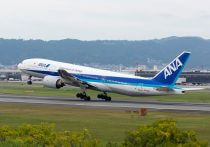 ANA、CAの私的SNS監視＆“取り調べ”の実態…同期の密告を強要、専門部署の存在