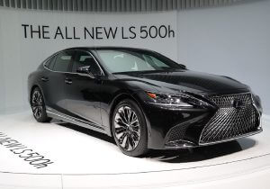 トヨタ章男社長、肝いりの「KINTO FLEX」低調で2年で終了…市場ニーズと乖離