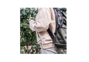 話題のカラビナ型スマホ充電器、使ってみえたメリットと“難点”…3千円の価値は？