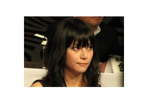 柴咲コウ“社長”、会社が経営危機…芸能人の会社経営、失敗・成功の意外な分かれ目