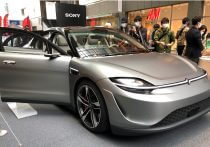 レクサス、いよいよ電動化攻勢開始か…新型「NX」、初のPHEV含む全方位型車種構成