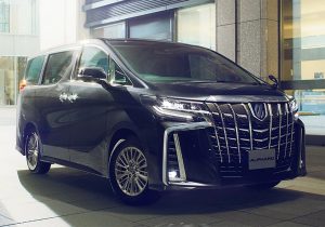 新車の納期遅延が深刻化 カローラクロス の生産に見るトヨタの新たな試み