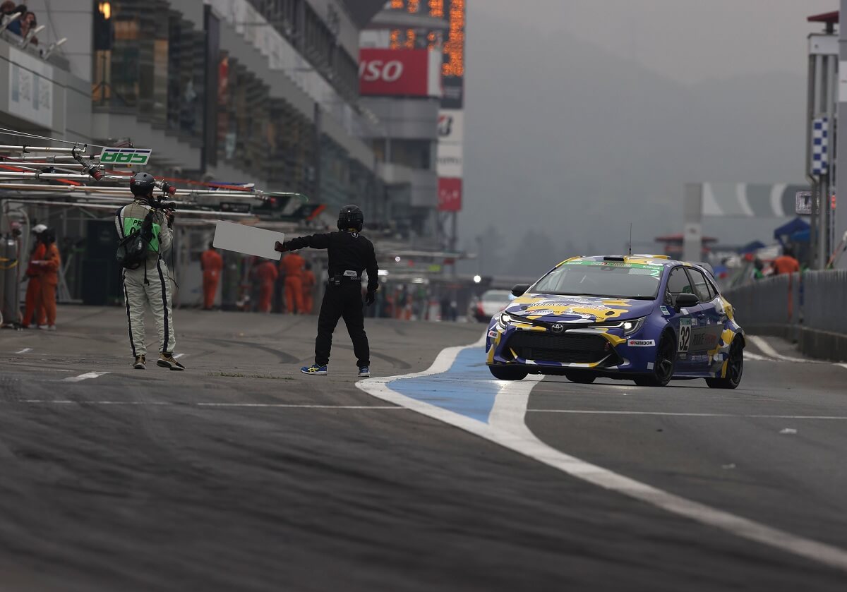 トヨタ、水素燃料で24時間レース完走の真の意義…新たな水素自動車社会の幕開けかの画像4