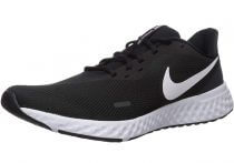 プーマ、なぜ箱根駅伝での着用率0％→10％超に躍進？緻密かつ地道な戦略