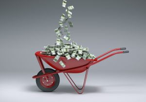 老後資金、2千万円不足どころか実は余剰？“老後必要な資金”の罠、本当に必要な金額とは？