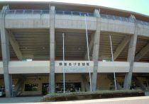 マルチ商法で若者を食い潰す？事業家集団・環境…ライバー会長に“黒い人脈”について直撃