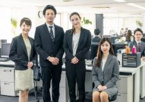 某携帯電話会社にトラブルで電話したら延々1カ月もたらい回し…アマゾンと真逆