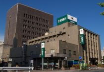 東証再編、広がる失望、プライム市場「居座り組」企業リスト…ZHD、WOWOW