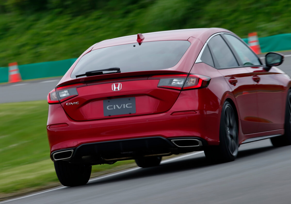 新型シビック、ガソリンエンジンが大幅進化！電動化推進のホンダ、皮肉なほど高すぎる完成度の画像4