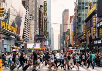 コロナ、国の対策が限界、感染拡大抑制が困難に…企業・娯楽施設の自主休業論も