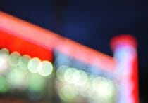 パチンコ店で台を殴る蹴る…ギャンブルで“必ず負ける人”の共通点とは？凄腕パチプロの教え