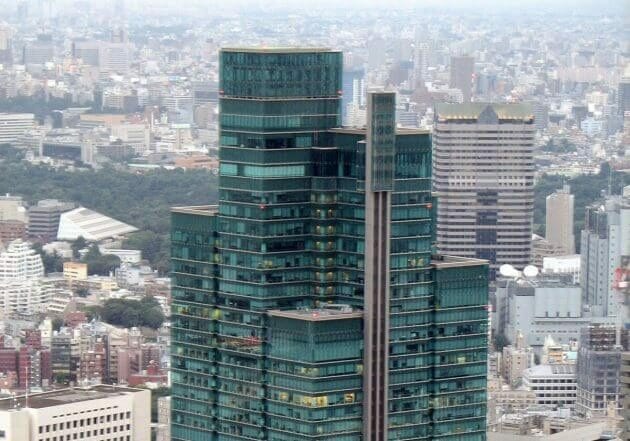 SBI、新生銀行を敵対的買収へ…新生銀、成長戦略を示し買収阻止できるのか