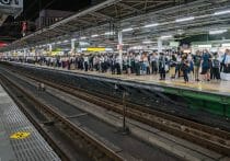 小池都知事、葛西臨海水族園の1400本の樹木伐採へ…跡地に太陽光パネル敷き詰め