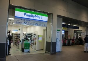 セブン・ローソン・ファミマ、“エキナカ”コンビニ争奪戦激化…難攻不落のJR東