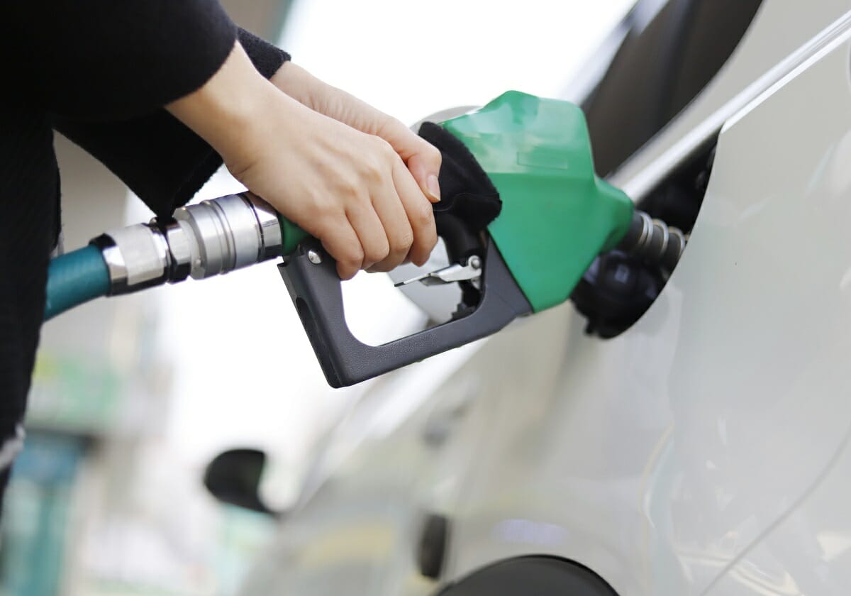 ガソリン価格上昇時の減税策・トリガー条項、なぜ発動されず？発動時の影響を試算の画像1