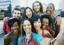 ゆとり世代が投資に強い理由は…「米国株への親和性」「ゲーム感覚」「将来への不安」