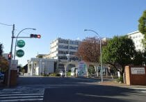 医師の平均月収110万円は高い／低い…意外な給与実態、年収4千万の放射線科医も