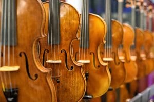 盗難に遭いやすい楽器と遭いにくい楽器、何が違う？2億円のヴァイオリンの盗難も