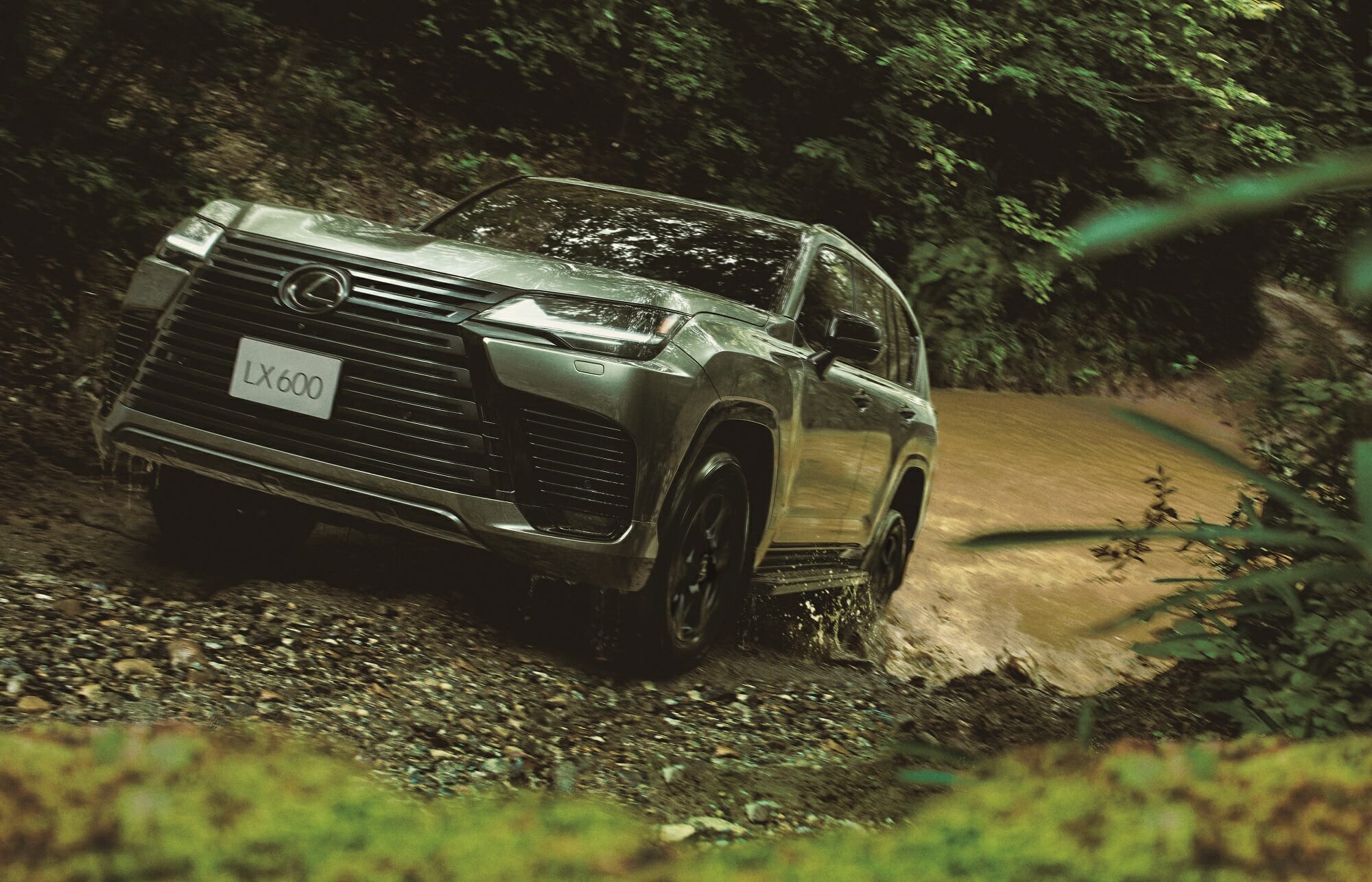 新型レクサスLX、アーバンSUVとして進化…都会を走るユーザー爆増の予感の画像3