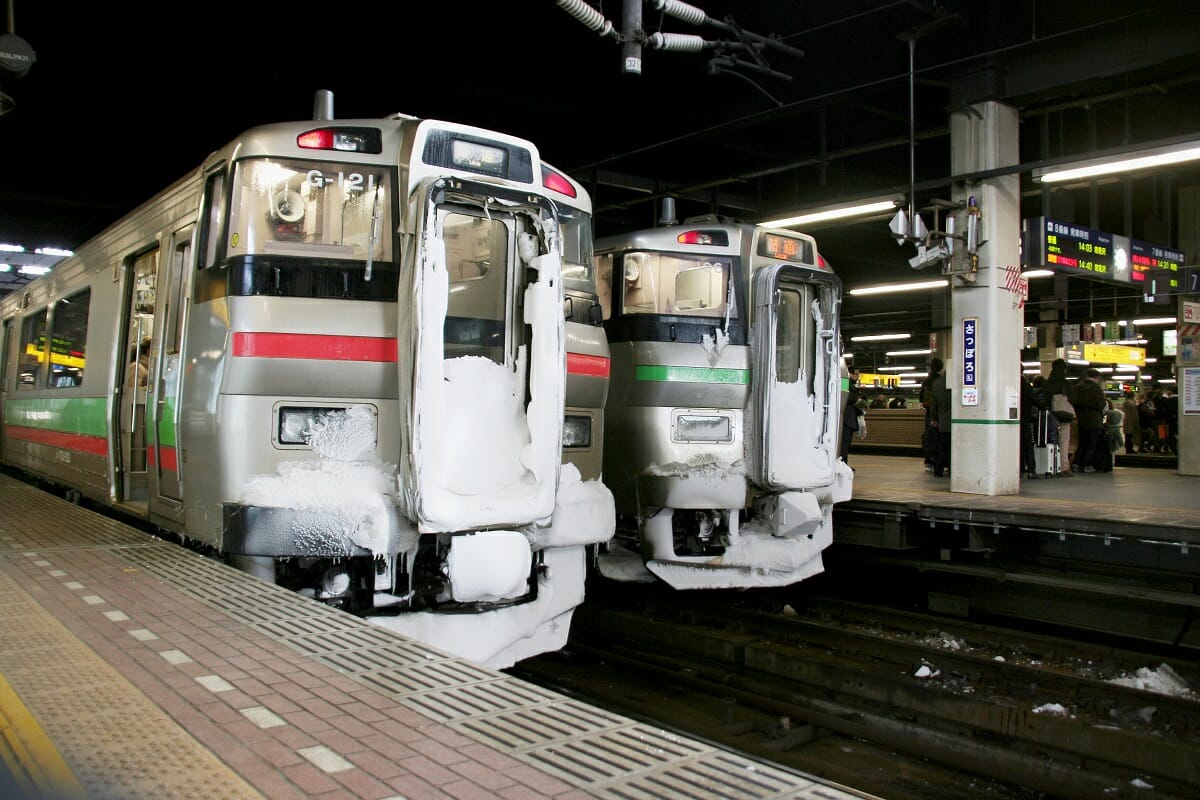 【検証】なぜターミナル駅の札幌駅は豪雪で完全麻痺？JR北海道は最善策を採ったのか？の画像1