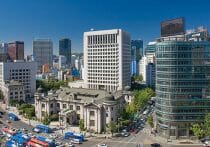 韓国大統領選、李候補が演説会で「ドラえもん」着ぐるみ…日本アニメを無断で政治利用