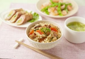 根強い人気の「釜めしの素」、客層の高齢化が課題…丸美屋の若年層への訴求戦略