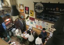 東洋大学「日本一の学食」運営会社、大学が年4カ月休業でも利益が出る秘密