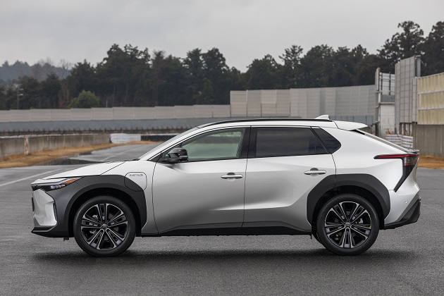 トヨタ「bz4X」、あえて加速力を抑えた深謀遠慮…BEV市場で猛追の構えの画像3