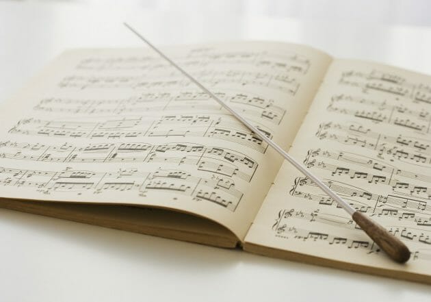 指揮者は何曲くらいレパートリーがある？なぜかやたらに高額なクラシックの楽譜
