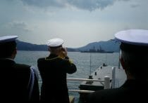 横田基地フェス、戦闘機撮影「32歳以下」年齢制限の謎…自衛隊に理由を聞いた