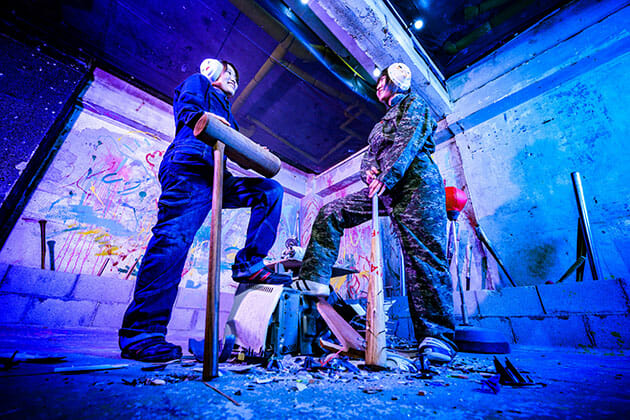 リアルちゃぶ台返し＆バットで物を破壊できる“ストレス発散系施設”が大人気の裏側の画像2