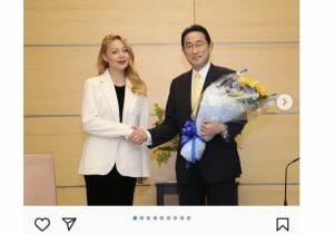 ウクライナ”歌姫”カーロリさんの67歳父が領土防衛隊に